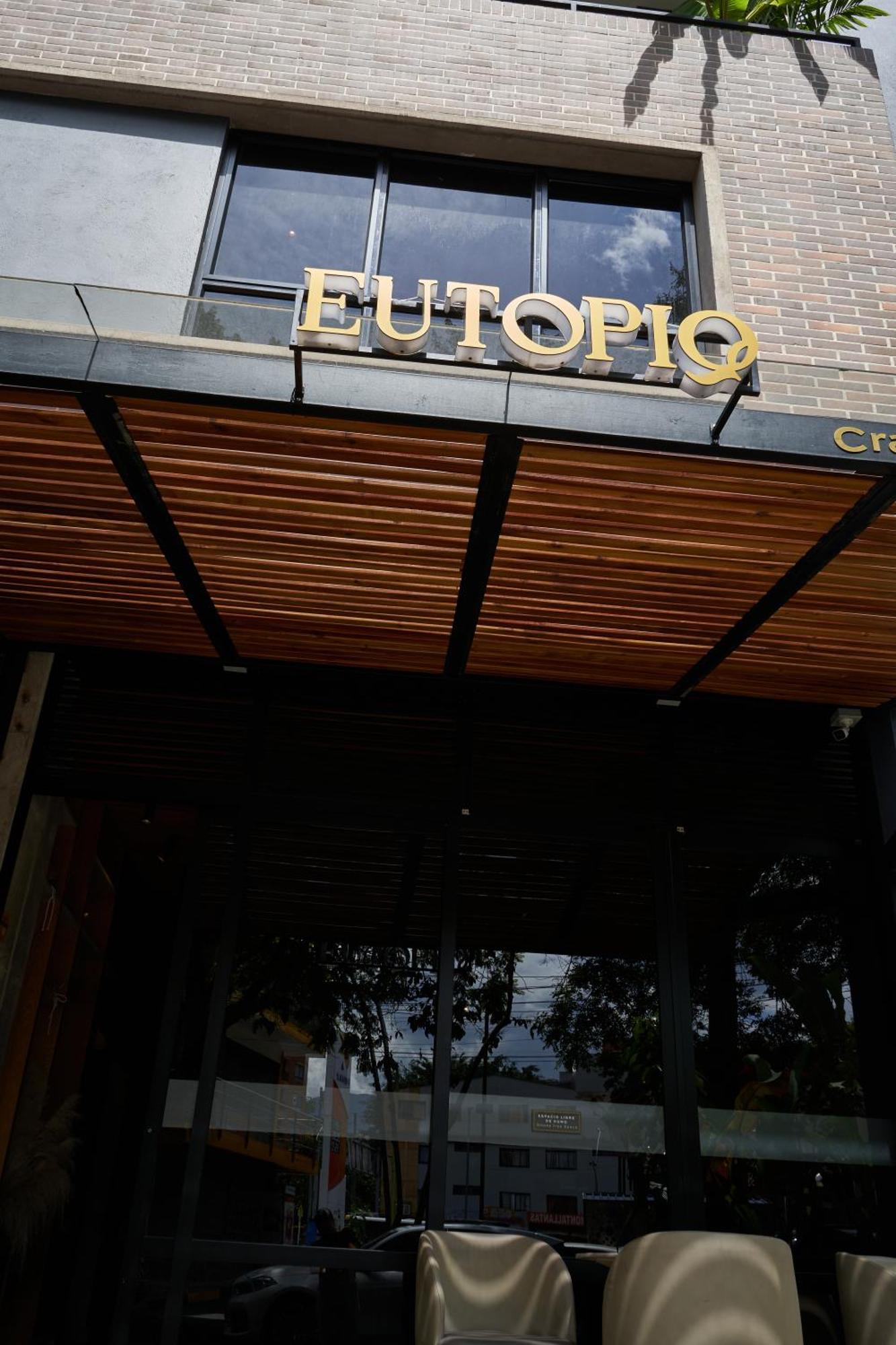 Eutopiq Hotel Μεντεγίν Εξωτερικό φωτογραφία